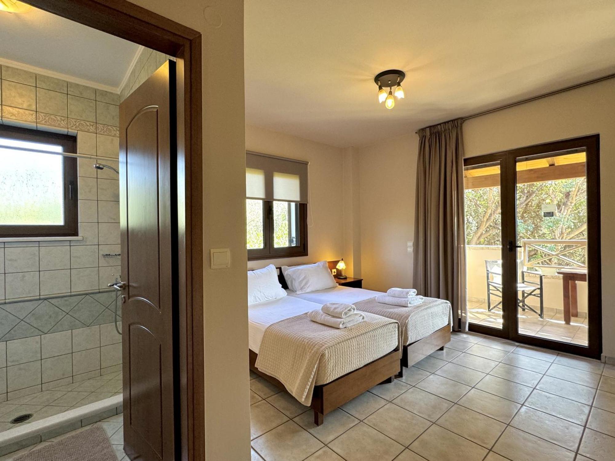 Villa Metapothia Gavalochori Crete Buitenkant foto