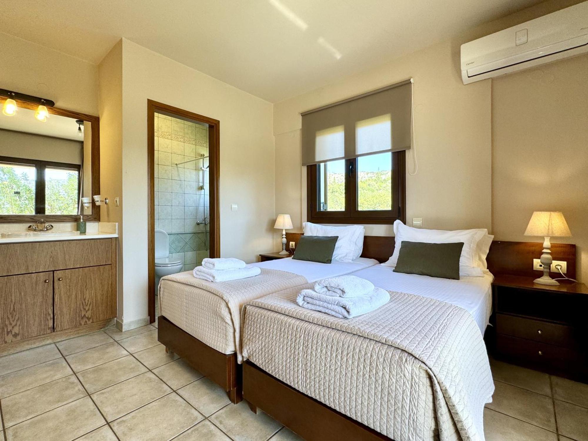 Villa Metapothia Gavalochori Crete Buitenkant foto