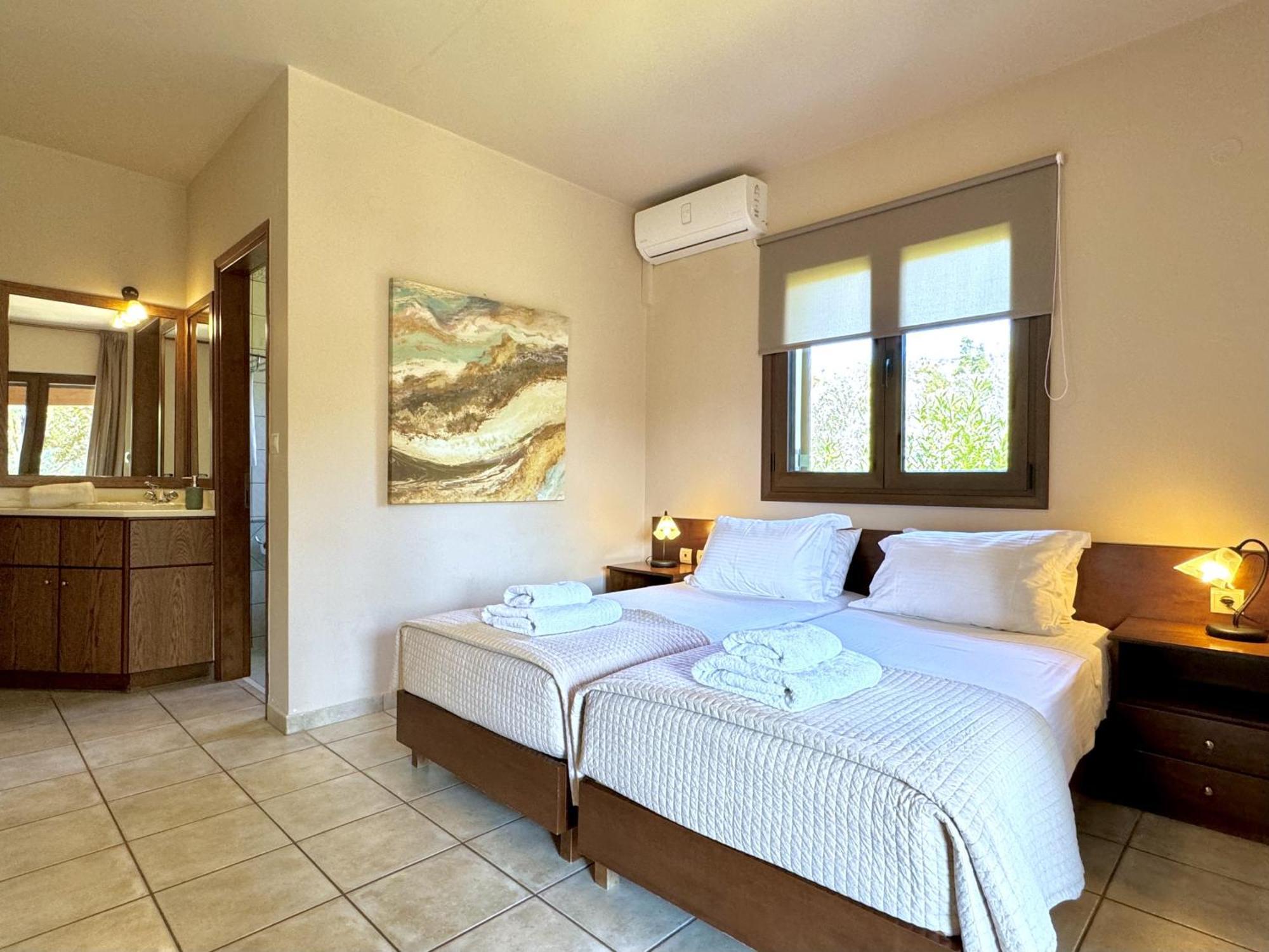 Villa Metapothia Gavalochori Crete Buitenkant foto