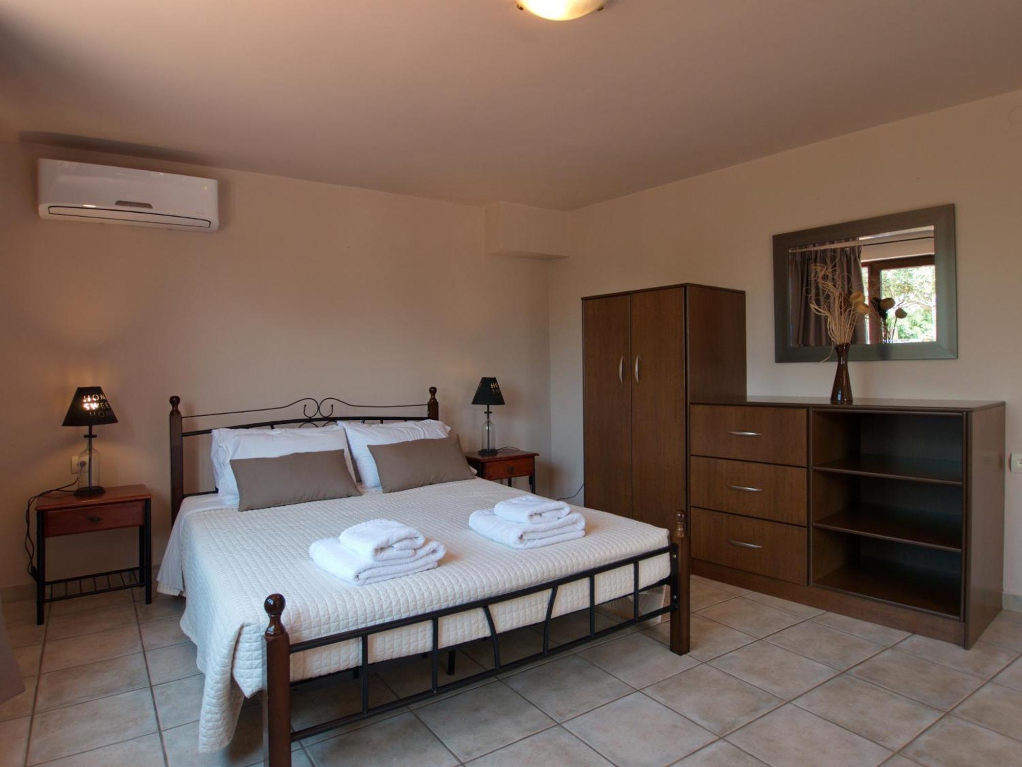 Villa Metapothia Gavalochori Crete Buitenkant foto
